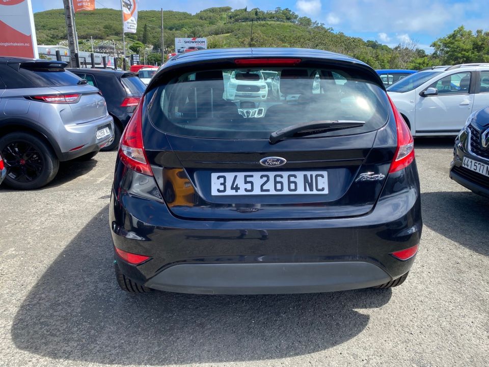 voiture occasion FORD - FIESTA