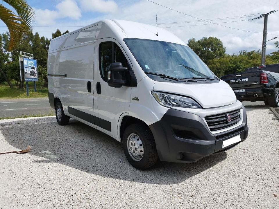voiture occasion FIAT - DUCATO FOURGON