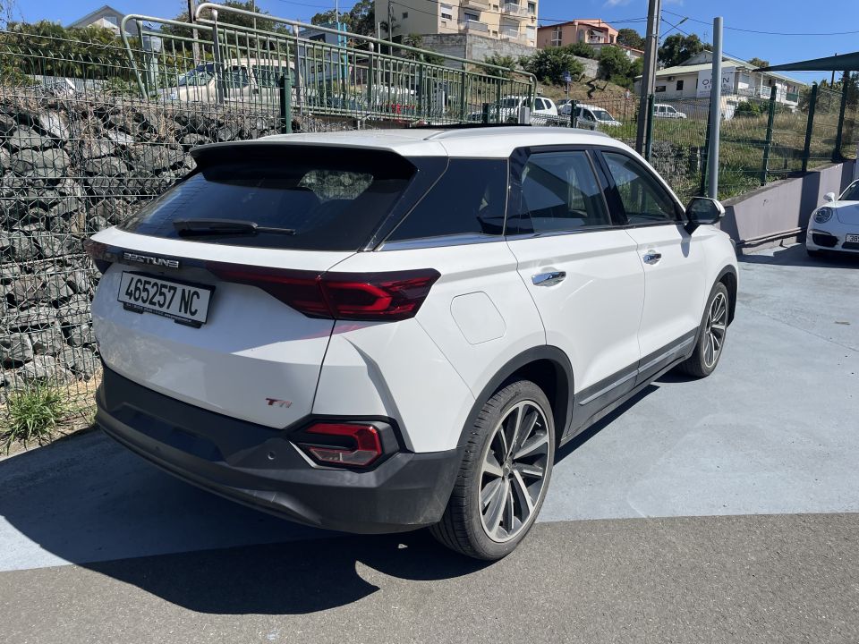 voiture occasion BESTUNE - T77